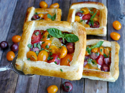 puff-pastry-tomato-tarts