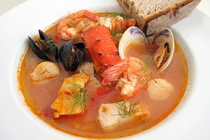 Feast of the Seven Fishes Cioppino