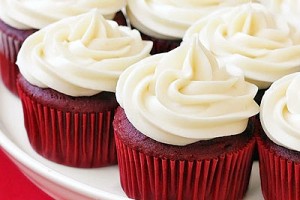 Red Velvet Valentine Cupcakes