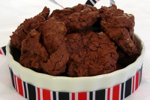 Chocolate Soufflé Cookies