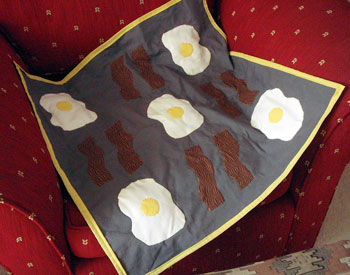 eggsbaconquilt.jpg