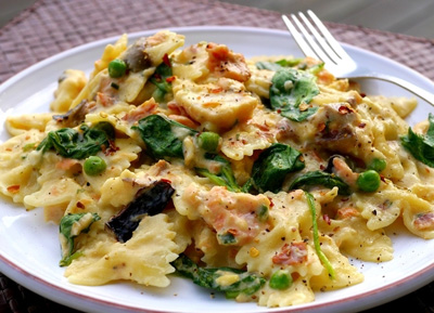 Leftover-Holiday-Cheese-Smoked-Salmon-Pasta