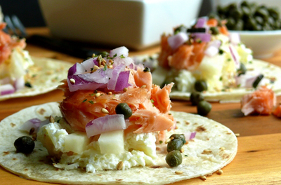 smoked-salmon-brunch-taco-bar