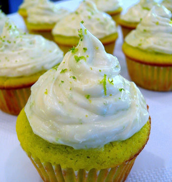 stpatscupcake.jpg