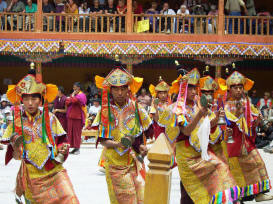 hemis-dance_ladakh.jpg