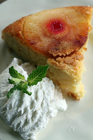 pineapplecake2.jpg