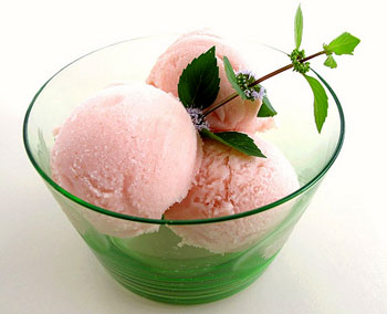 peachicecream.jpg
