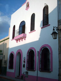 lacasadelbarrio.jpg