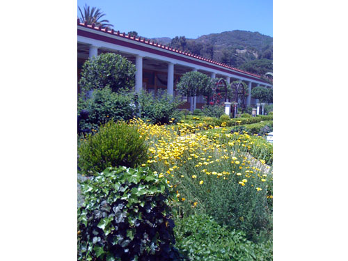 gettyvilla01.jpg