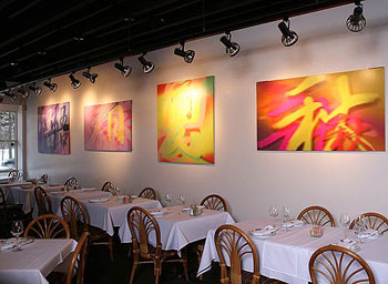 dineroom1_b.jpg
