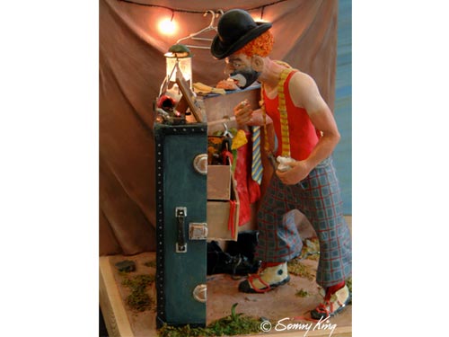 Clown_dressing