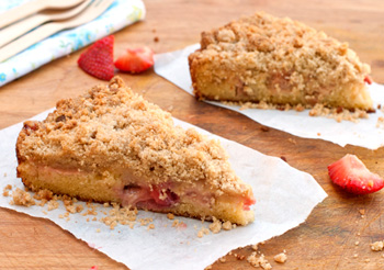 crumb strawb.rhubarb slice